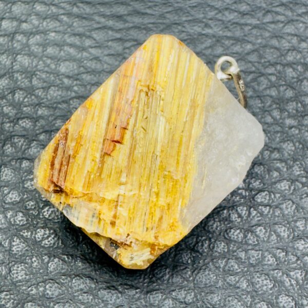 Pendentif Quartz Rutile de Madagascar (réf qr10) – Image 2