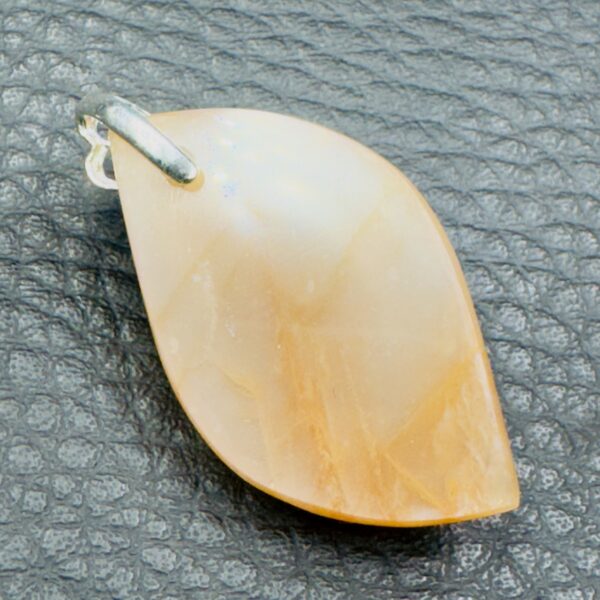 Pendentif en Pierre de Lune Adulaire de Madagascar (réf ppl11) – Image 3