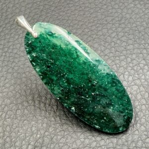 Pendentif en Aventurine Verte