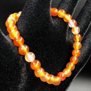 Bracelet en cornaline de Madagascar « perles de 6mm »