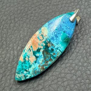Pendentif en Shattuckite