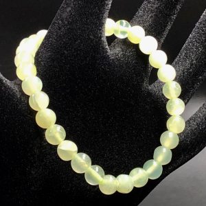 Bracelet en jade pale “perles 6mm”
