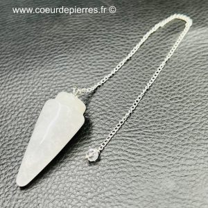 Pendule « hexagonale » en quartz laiteux du brésil (Réf p14)