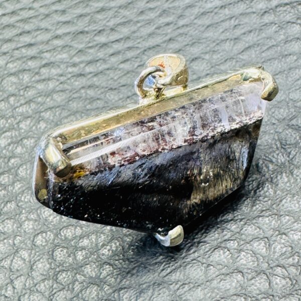 Pendentif Super Seven "Améthyste à inclusions de Goethite" du Brésil  (réf pss12) – Image 3