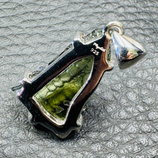 Pendentif Moldavite «Chlum» de République Tchèque (réf pdm17) – Image 5