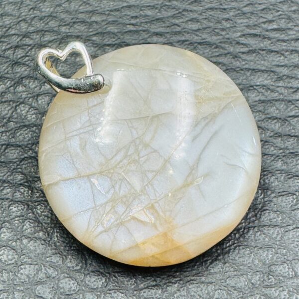 Pendentif en pierre de lune