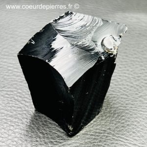 Obsidienne noire brute “larme d’apache” du Mexique (réf ob6)