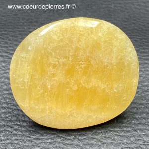 Galet en calcite orange de Madagascar (réf cob2)