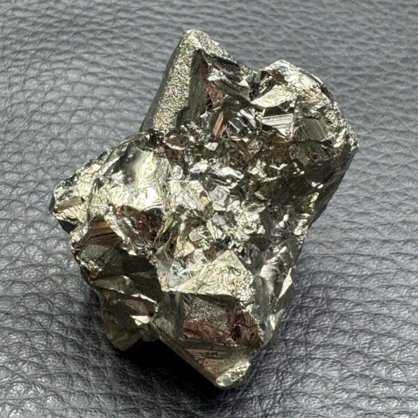 Pyrite brute du Pérou (réf pap1) – Image 3