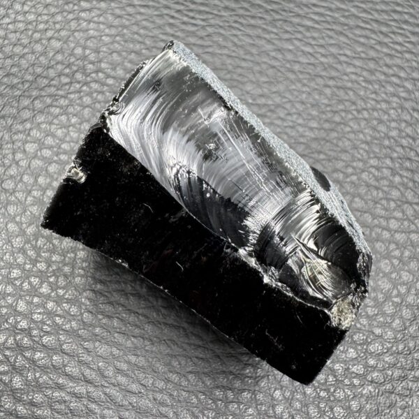 Obsidienne Noire brute du Mexique (réf ob8) – Image 2