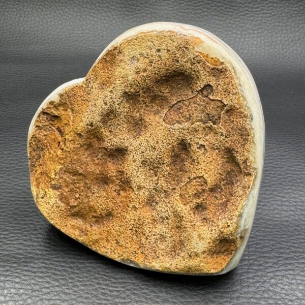 Coeur en Améthyste du Brésil (réf cam1) – Image 3