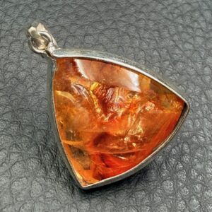 Pendentif en Quartz Hématoide