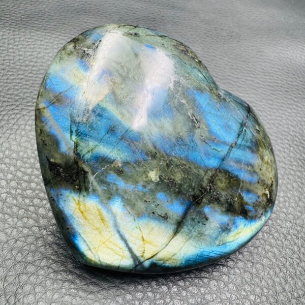 Coeur labradorite de Madagascar (réf pbl5) – Image 3