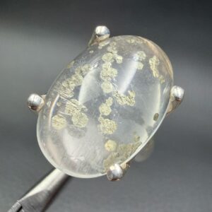 Bague en Cristal de Roche avec Pyrite