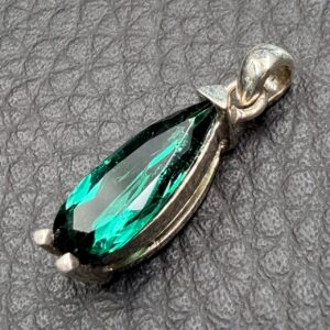 Pendentif Tourmaline Verte