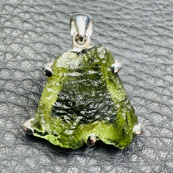 Pendentif Moldavite