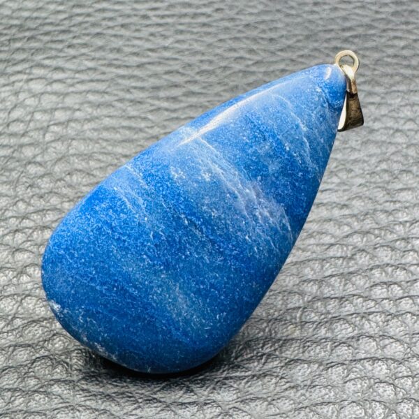 Pendentif en aventurine bleue du Brésil (réf qb1) – Image 2