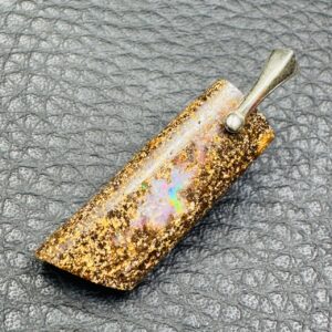 Pendentif en Opale Boulder Matrix