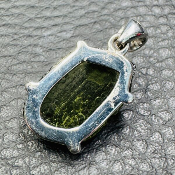 Pendentif Moldavite « Chlum » de République Tchèque (réf pdm3) – Image 4