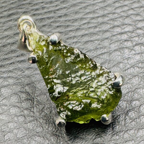 Pendentif Moldavite