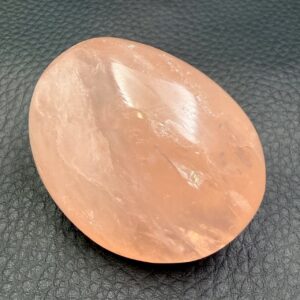Galet en Quartz Rose