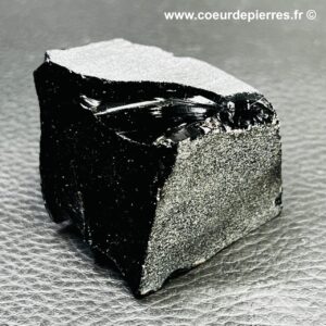 Obsidienne noire brute “larme d’apache” du Mexique (réf ob12)