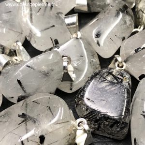 Pendentif quartz tourmaline du Brésil “en pierres roulées”