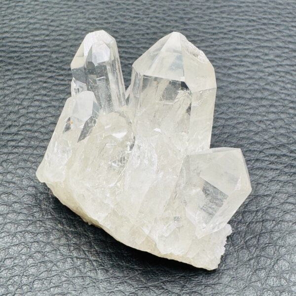 Cristal de roche de Madagascar (réf gq55) – Image 3