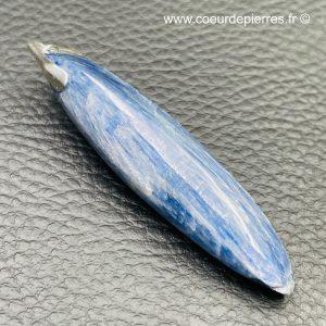 Pendentif cyanite bleue du Brésil “grand modèle” (réf cy14)