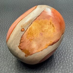 Galet en Jaspe Polychrome
