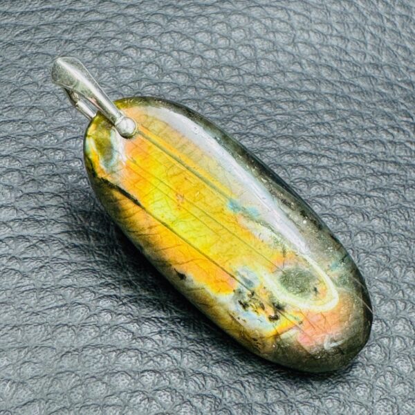 Pendentif Labradorite Spectrolite de Madagascar (réf lps7) – Image 2
