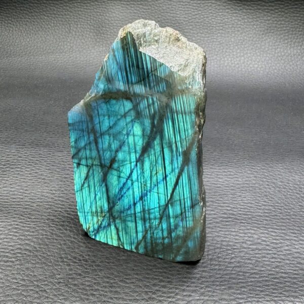 Labradorite une Face Polie (réf pbl33) – Image 2
