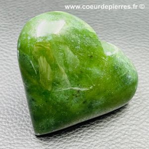 Jade du Pakistan « coeur » (réf jad12)
