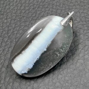 Pendentif en Opale Owyhee