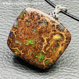 Pendentif en opale boulder d’Australie de 92,5 carats (réf po4)