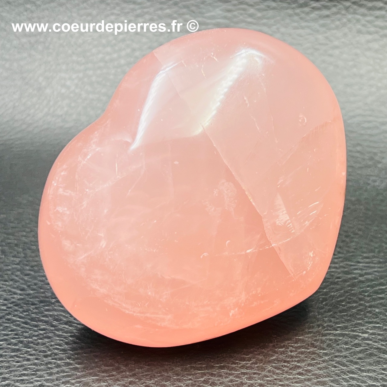 Coeur en quartz rose de Madagascar (réf cqr9)