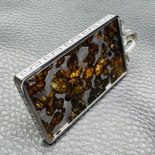 Pendentif Météorite Pallasite de Sericcho (réf pmp4) – Image 5
