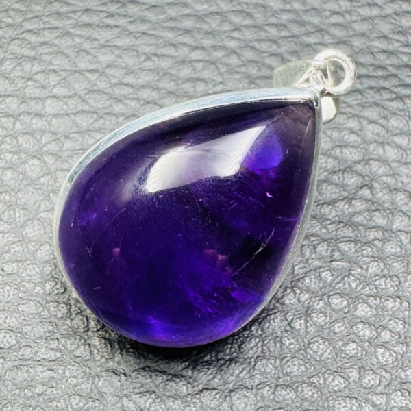 Pendentif en améthyste d'Uruguay  (réf pa40) – Image 2