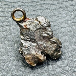 Pendentif en météorite