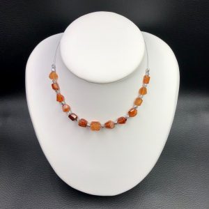 Collier rivière de grenat naturel facetté d’Estonie (réf cgp11)