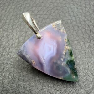 Pendentif en calcédoine raisin