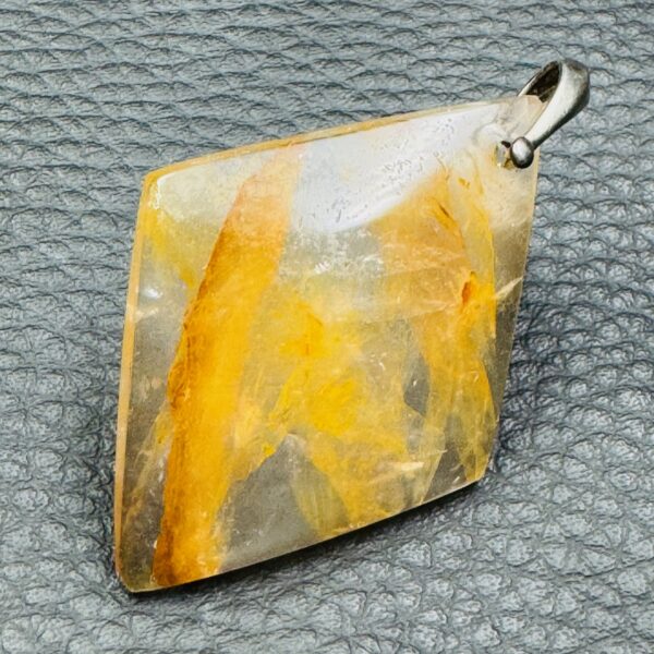 Pendentif quartz hématoïde de Madagascar (réf qh6) – Image 2