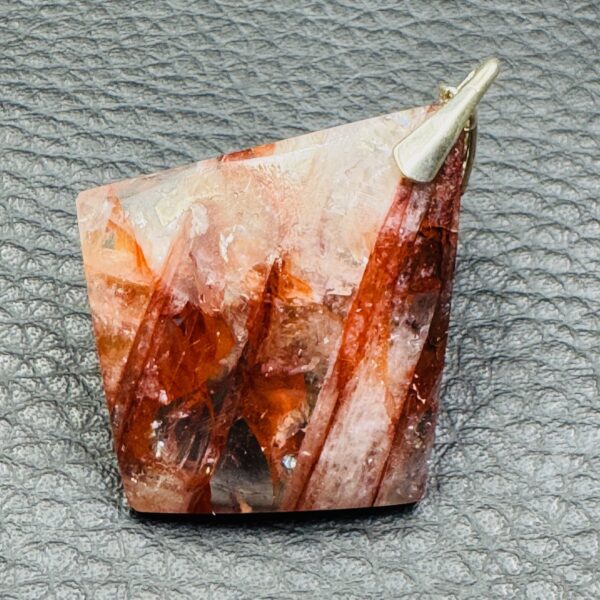 Pendentif en Quartz Hématoïde de Madagascar (réf qh9) – Image 2