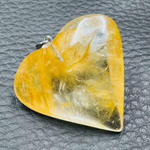 Pendentif en Quartz Hématoide