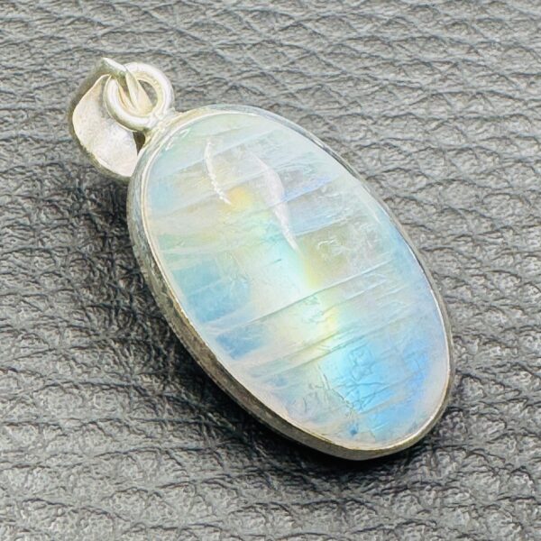 Pendentif en Péristérite "Pierre de Lune Arc en Ciel" (réf ppl28) – Image 2