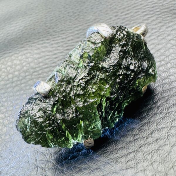 Pendentif en Moldavite "Grand Modele" (réf pdm4) – Image 3