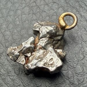 Pendentif en Météorite