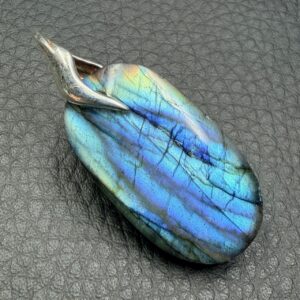 Pendentif en Labradorite