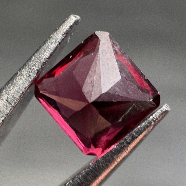 Grenat Rhodolite Gemme de Zambie (réf gemg5) – Image 3