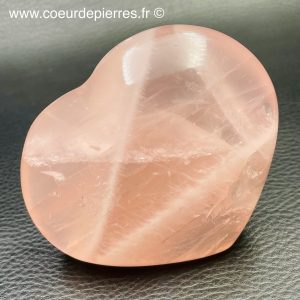 Coeur en quartz rose de Madagascar (réf cqr2)